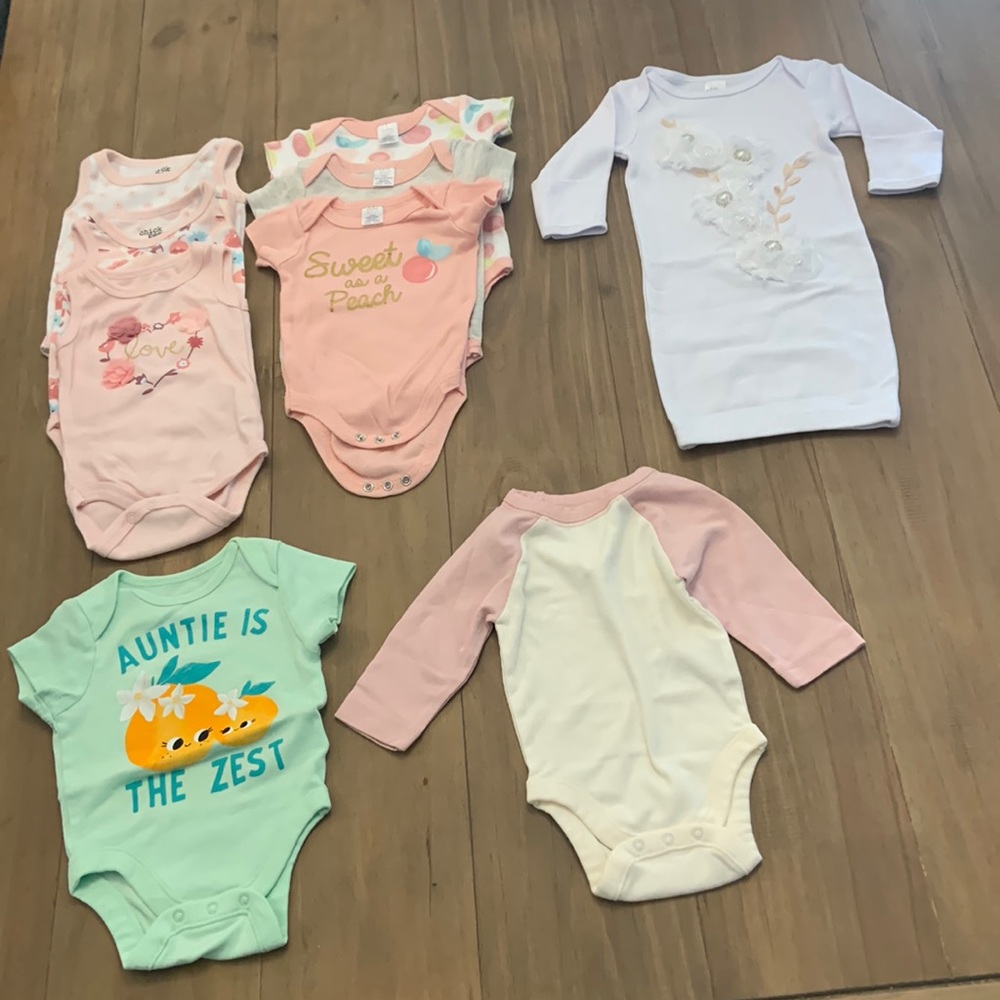 0-3 Months Bodysuit and Sleeper Bundle